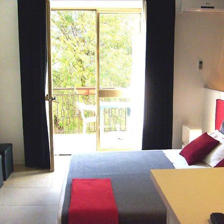 Apartmán I Cugi Metropolis Bronte Exteriér fotografie
